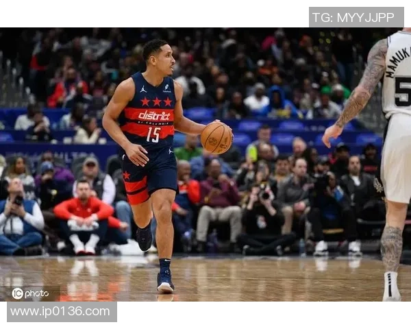 马尔科姆布罗格登:从NBA新星到篮球场上的全能战士 马尔科姆布罗格登:从NBA新星到篮球场上的全能战士