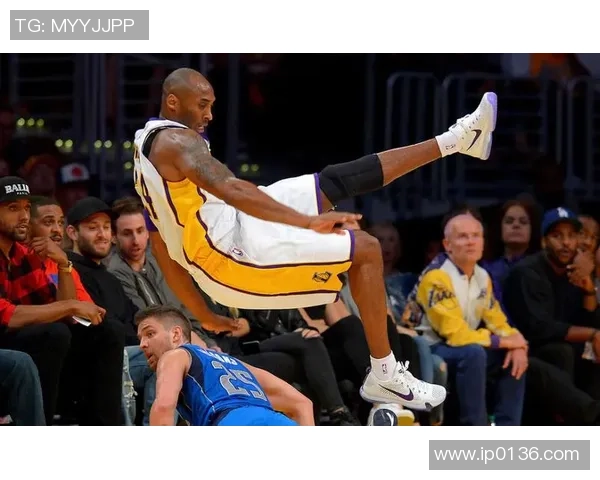 勇士与小牛激战2月5日NBA赛场精彩对决回顾与分析