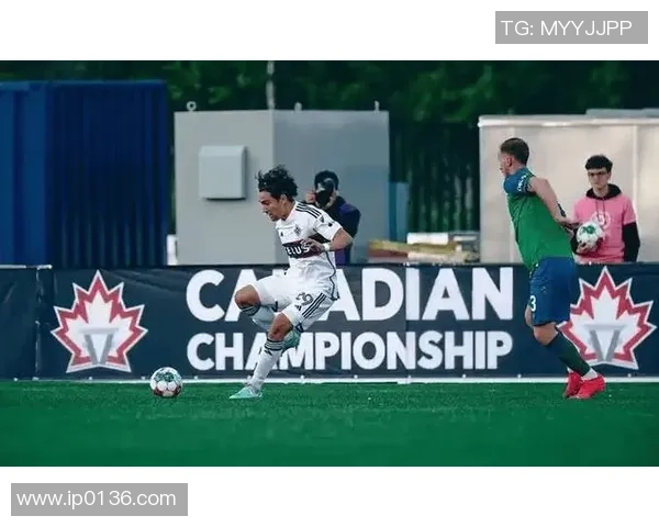 温哥华白帽与圣何塞地的激烈对决展现足球魅力与团队精神